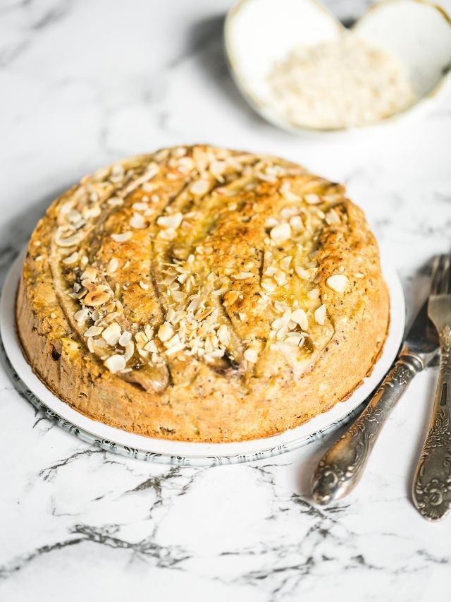 Fazer um Bolo de Aveia com Banana e Maçã Zero Açúcar além de saboroso, é...