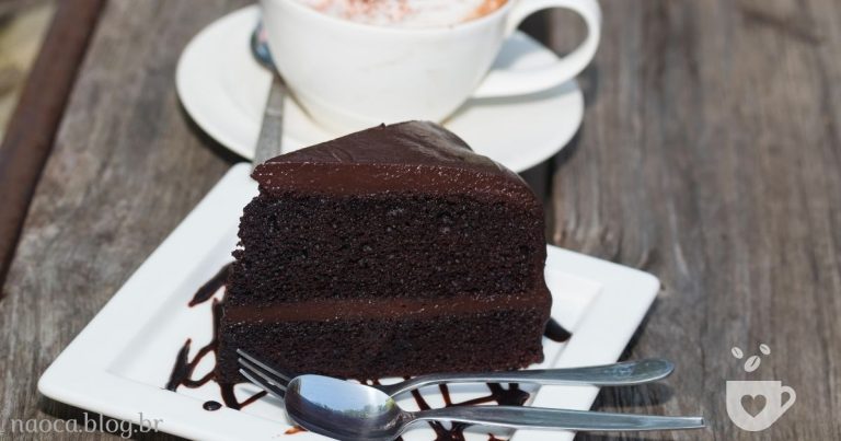 Receita de Bolo de Café com Chocolate