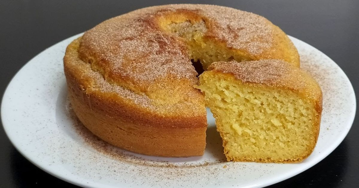 Na receita de hoje, vamos aprender a fazer um delicioso bolo de pão amanhecido. Este...