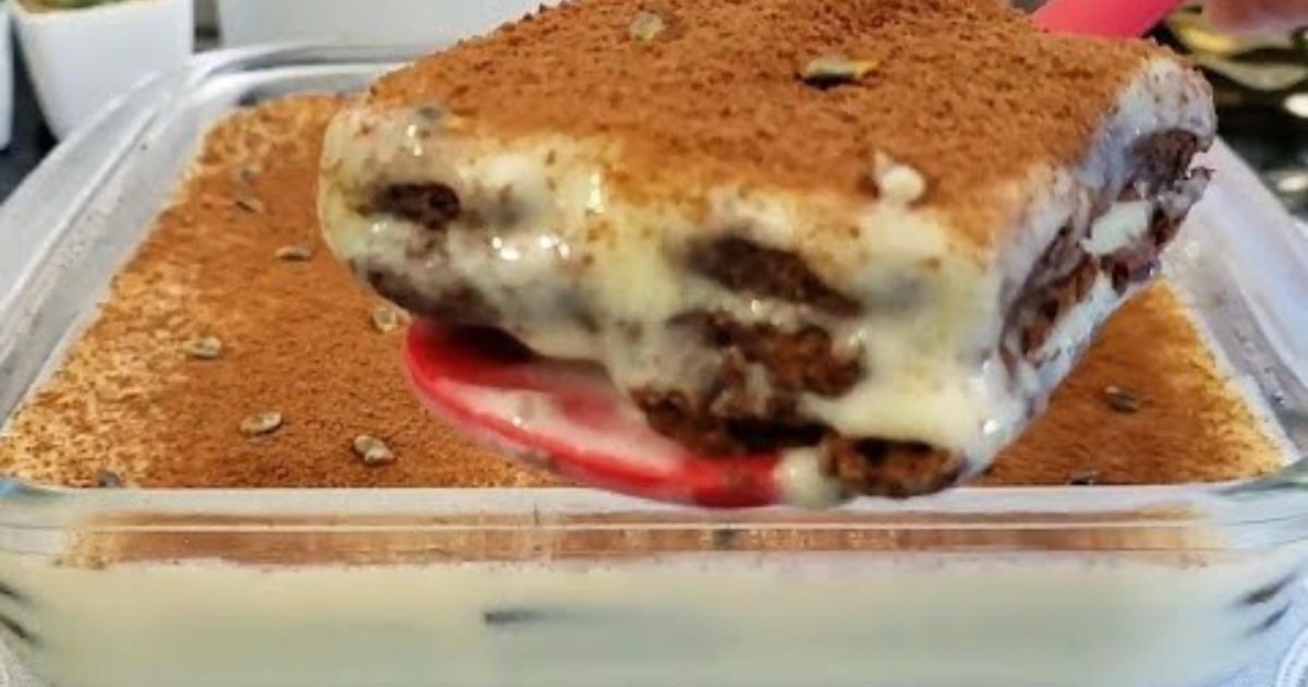 Sobremesa Deliciosa Com Apenas 3 Ingredientes Procurando por uma sobremesa fácil, rápida e deliciosa? Essa...