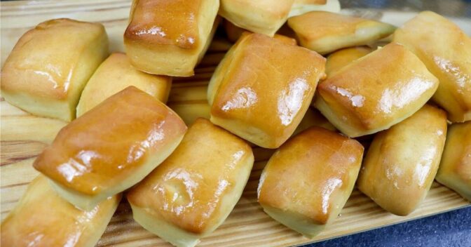 Pães: Como Fazer Bisnaguinha com Massa de Pão o Café da Manhã