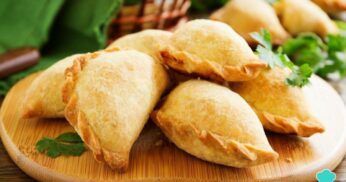 Empanadas Argentinas de Carne com Massa Crocante e Sabor Incrível