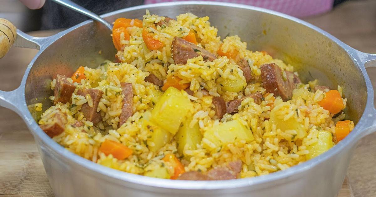 Almoço Completo de Uma Panela para quem Está com Preguiça de Cozinhar