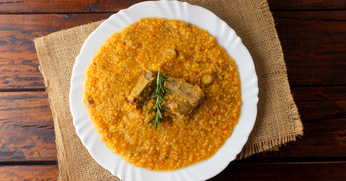 Agora vamos aprender a fazer essa deliciosa receita de canjiquinha com costelinha e explorar algumas...