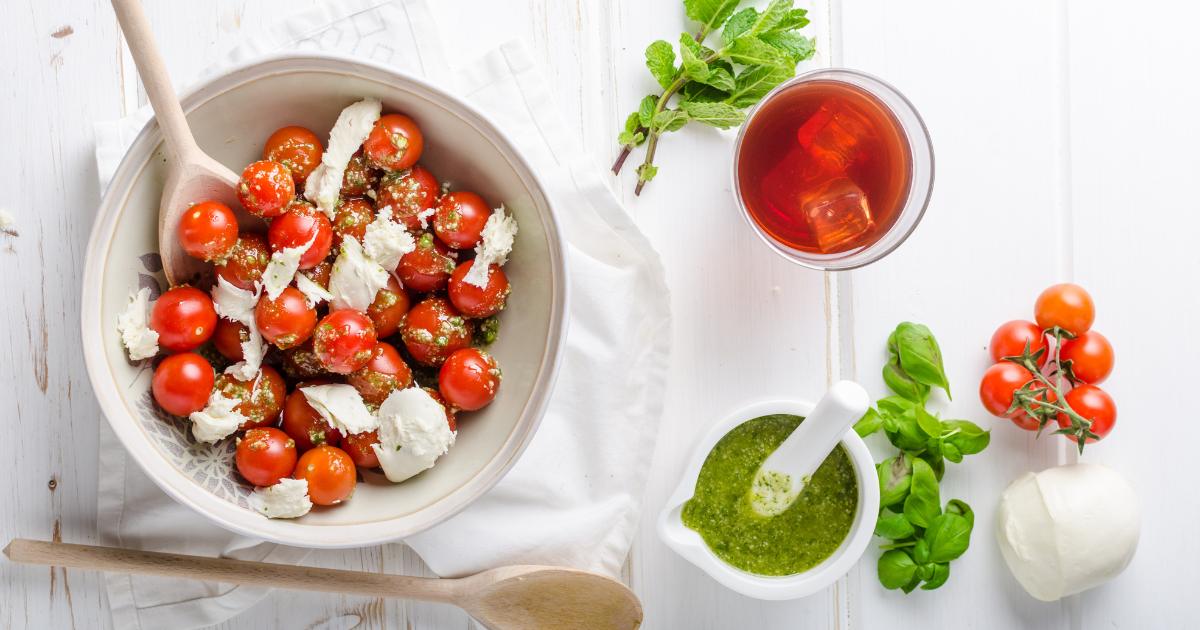 Salada Natalina de Tomate Cereja e Palmito
