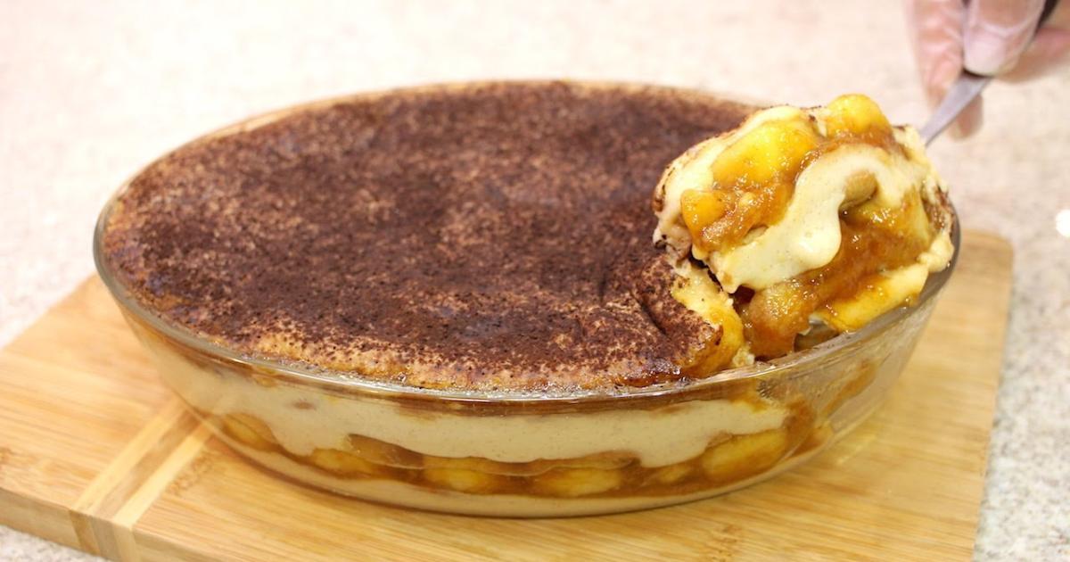 Sobremesa econômica de banana cremosa, fácil de fazer e deliciosa, perfeita para qualquer ocasião!...