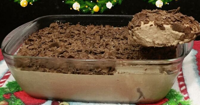 Natal: Aprenda a Fazer uma Mousse de Chocolate Deliciosa para o Dia do Natal!