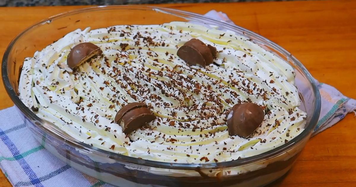 Sobremesa de Natal Cremosa com Bombom