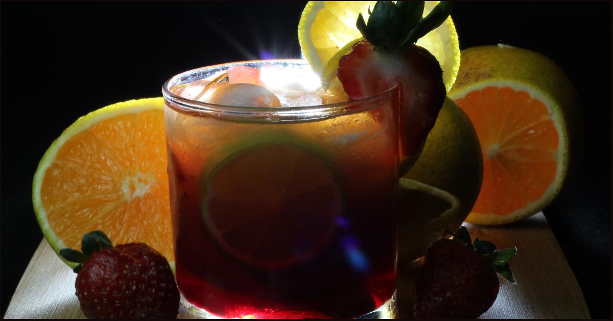 Aproveite esta receita de Como Fazer Suco de Morango com Laranja em Minutos e surpreenda...