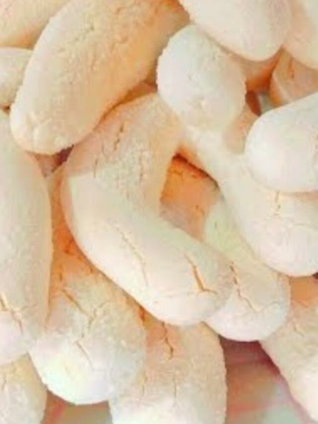 O Biscoito Doce de Polvilho é uma receita tradicional brasileira, conhecida por sua textura leve...