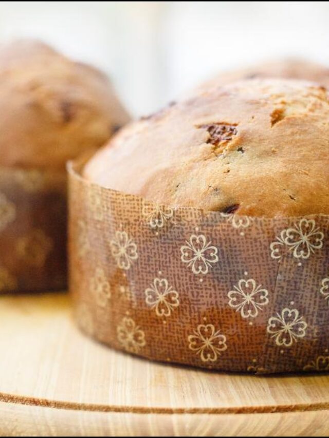 O panetone é uma tradição natalina deliciosa e uma excelente opção de presente ou sobremesa...