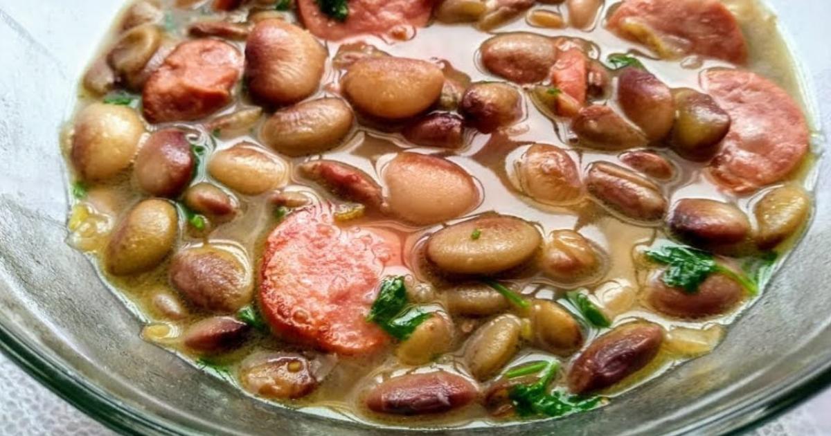 Como Fazer Feijão Fava Com Calabresa para Acompanhar na sua Refeição!