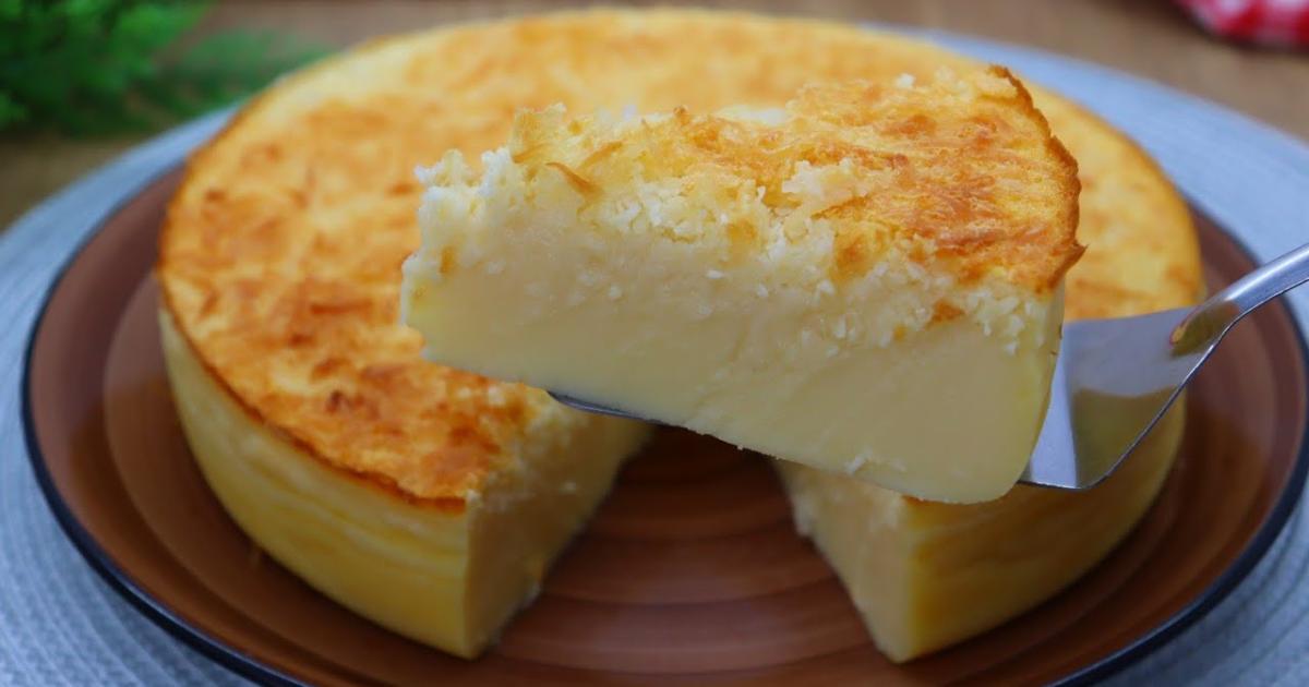Bolo cremoso de coco com leite condensado, fácil de fazer e delicioso para qualquer ocasião....