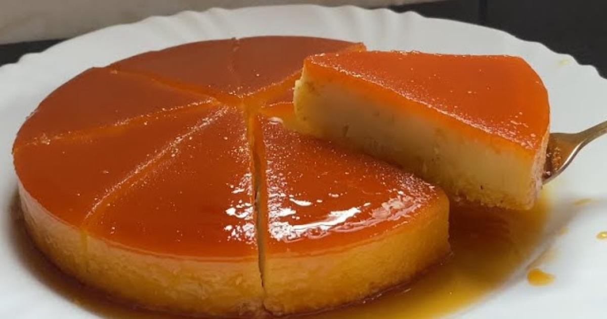 Caçarola italiana cremosa, fácil de fazer, com caramelo e poucos ingredientes para sobremesas irresistíveis....