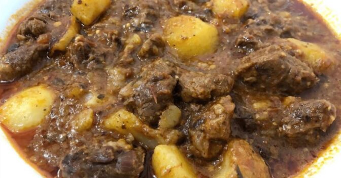 Carnes: Carne de Panela com Batatas Suculenta