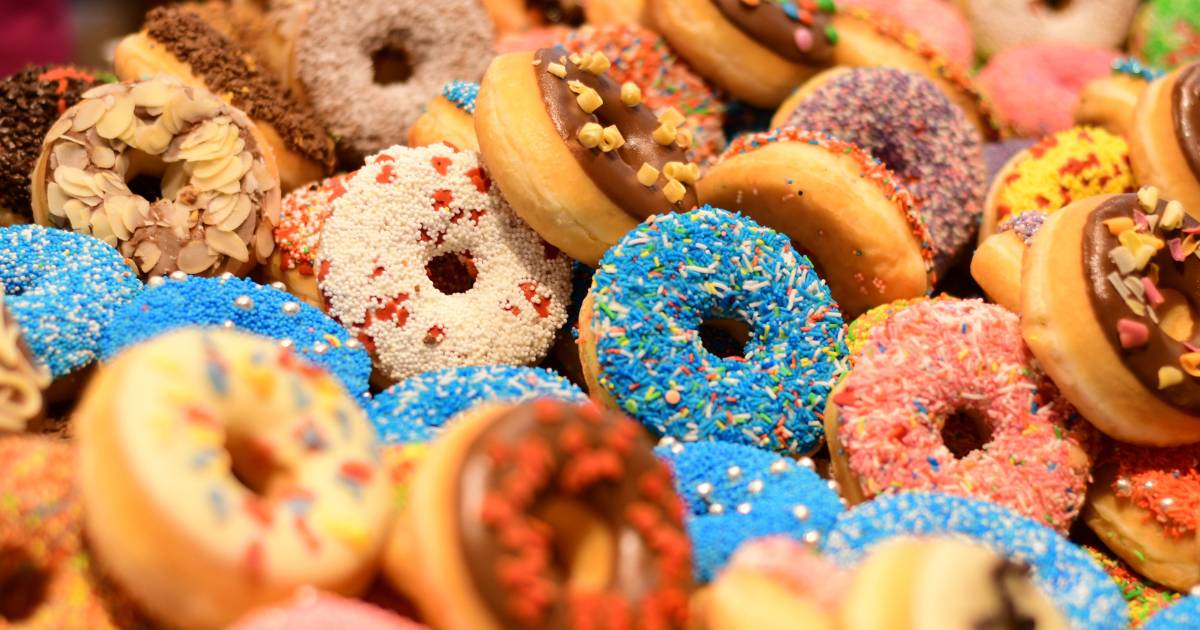Prepare esses Donuts Assados Fofinhos e Deliciosos hoje mesmo e arrase no sabor e na...
