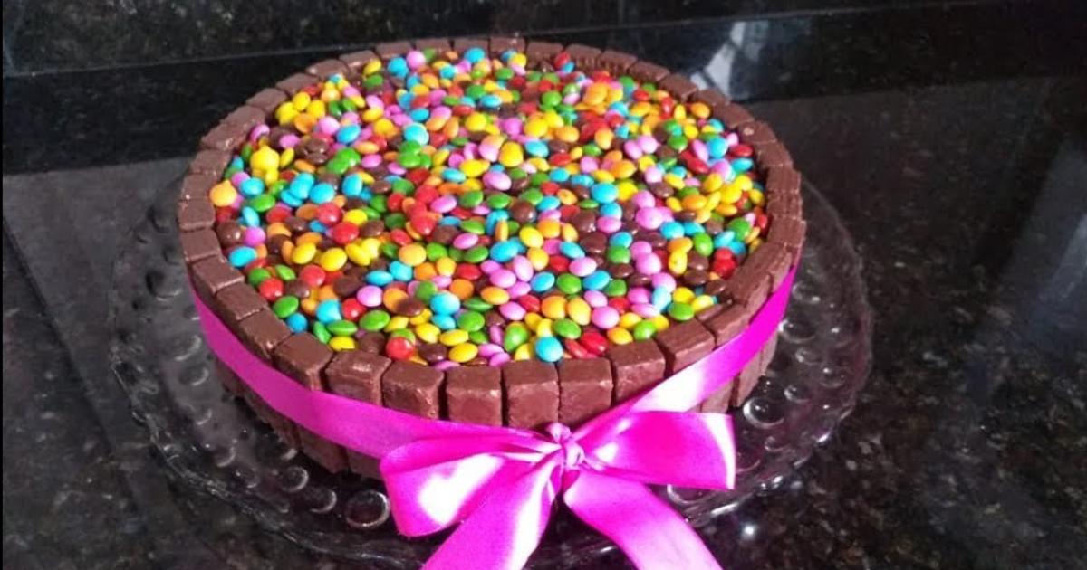 Receita de Pão de Ló Recheado com Mousse de Maracujá: Um Clássico de Aniversário