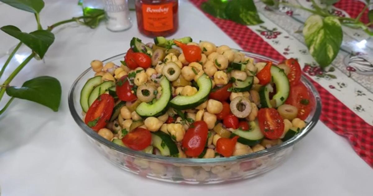 Salada de Grão-de-Bico para o Natal: Receita Irresistível!