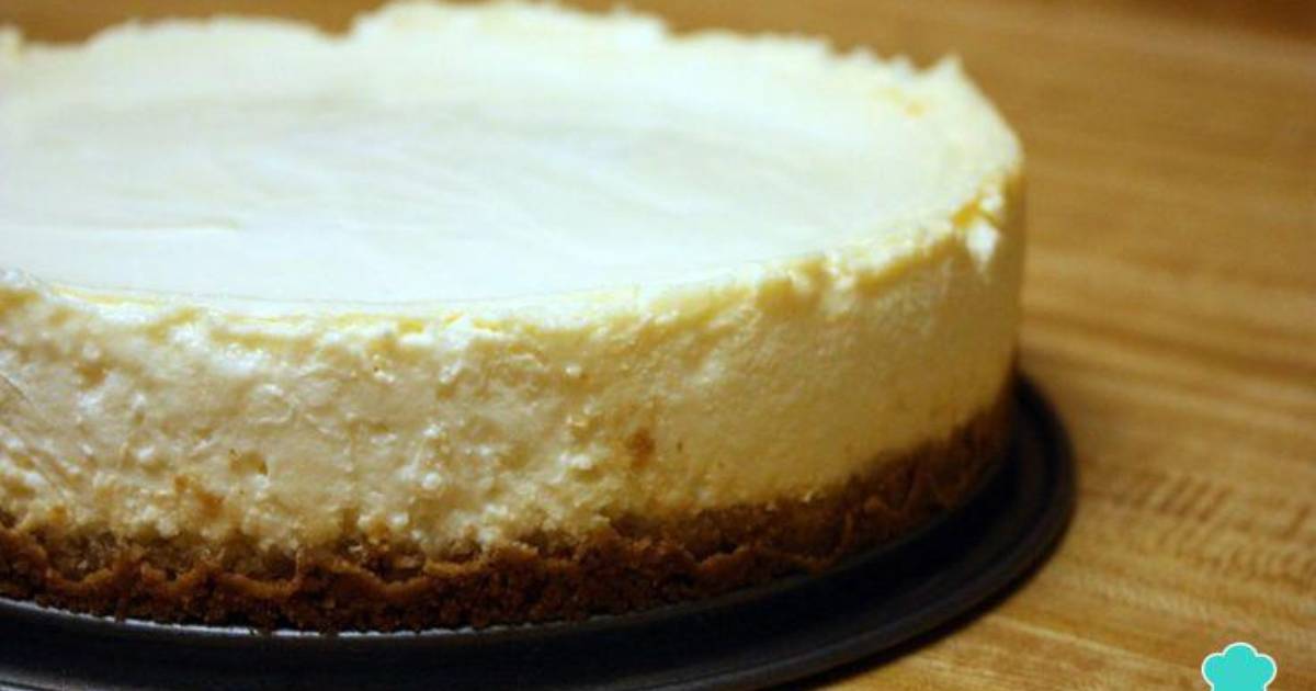 Prepare uma torta mousse de graviola com ganache de chocolate branco, cremosa e irresistível, perfeita...