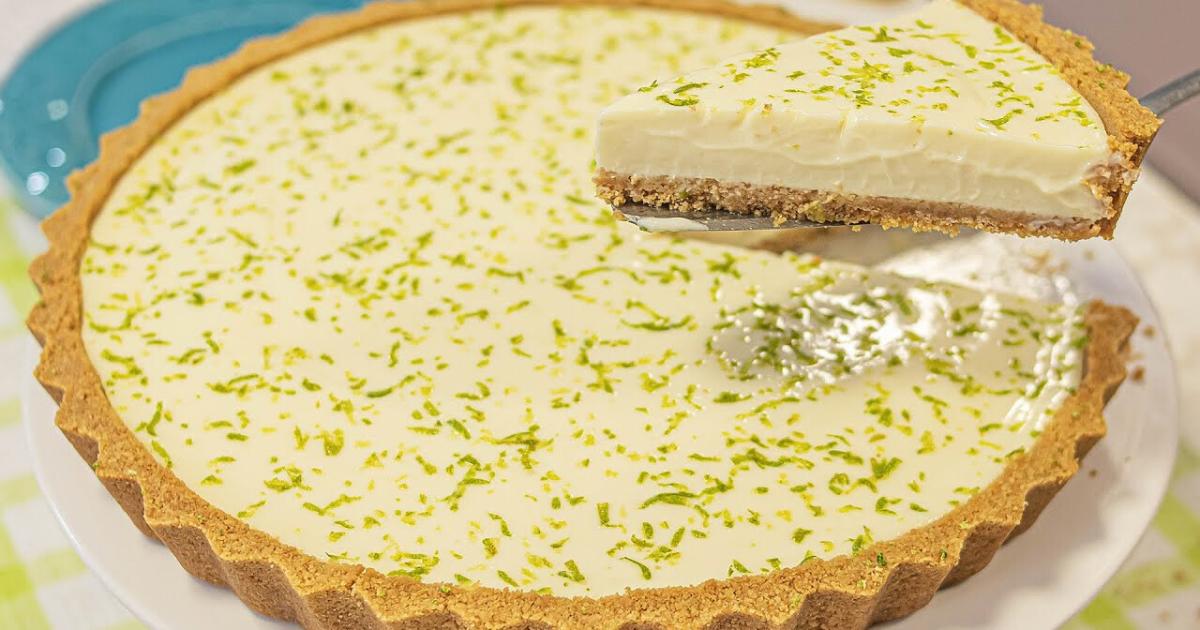Torta de limão com base crocante e creme azedinho. Fácil, rápida e deliciosa!...