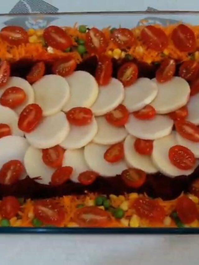 Salada colorida e deliciosa, pronta em minutos e perfeita para qualquer mesa....