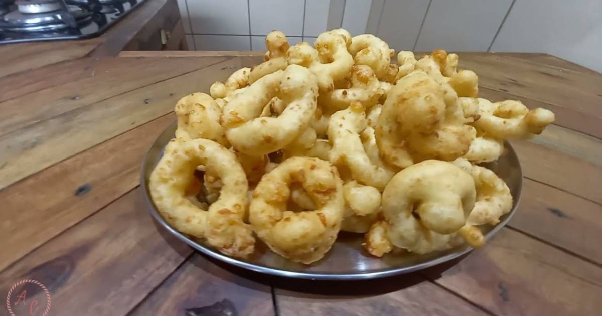 Aprenda a fazer Biscoito Frito de Queijo com Massa de Polvilho. Crocante, macio e perfeito...