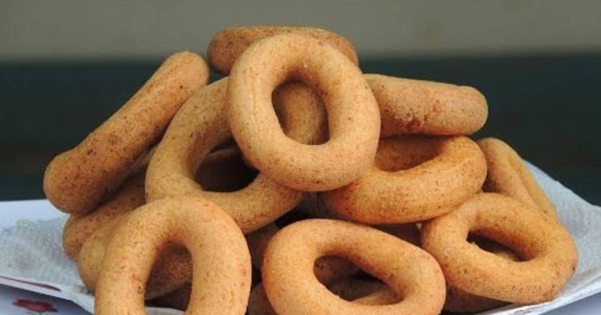 Prepare o irresistível Biscoito Frito de Queijo com Massa de Polvilho, crocante, macio e perfeito...