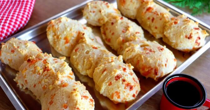 Biscoitos: Biscoitos de Polvilho Assados com Mussarela