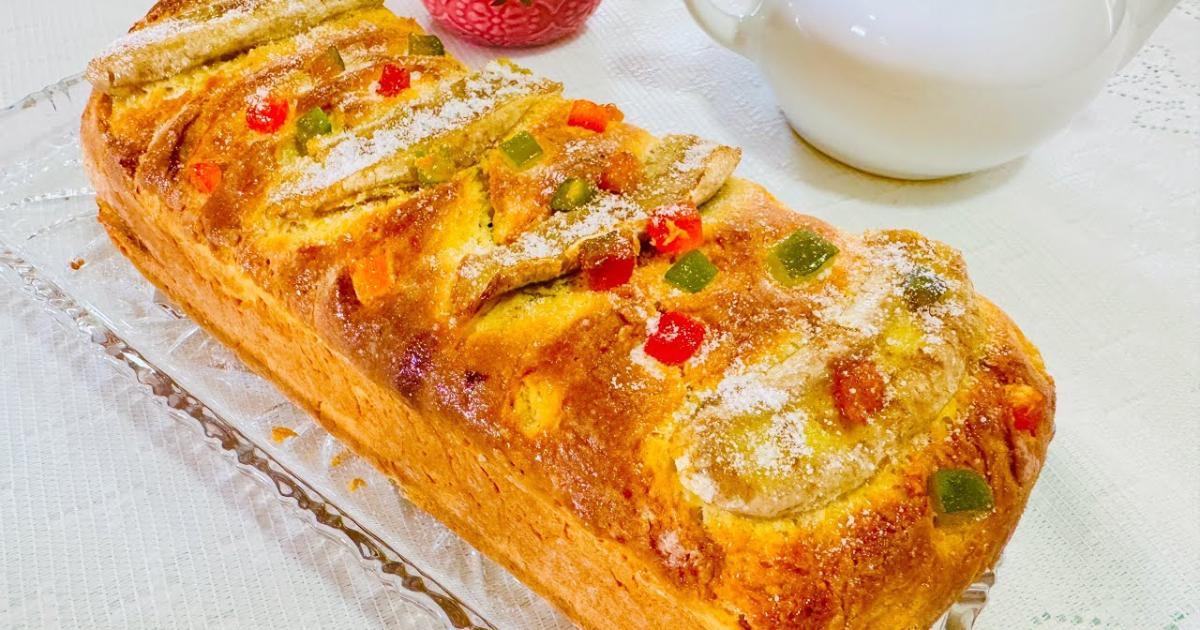 Pão folhado de banana fácil, sem sovar, com recheio cremoso e casquinha crocante irresistível!...