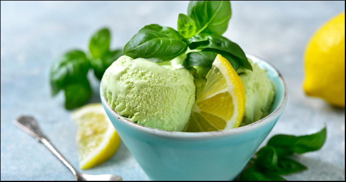 Faça um sorvete de limão low carb delicioso com apenas 3 ingredientes, sem açúcar e...