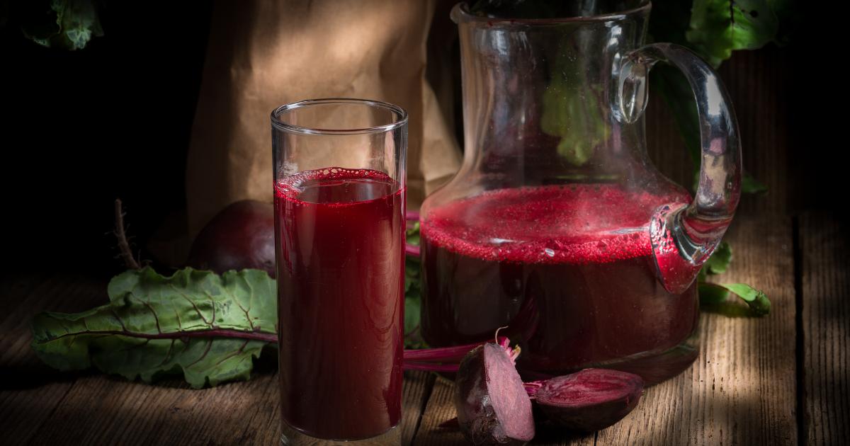 Suco Detox para o Fígado: fácil, saudável e poderoso para desintoxicar o corpo....