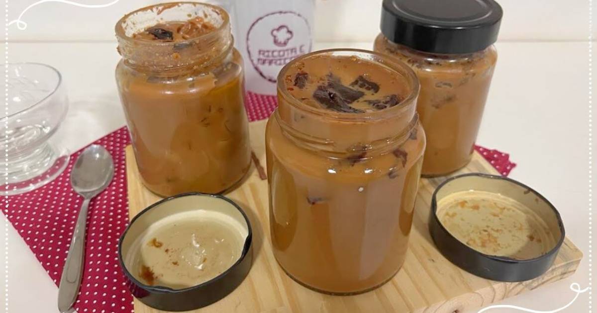 Experimente o doce de leite condensado cozido recheado incrível com ameixa, nozes ou chocolate. Prático,...