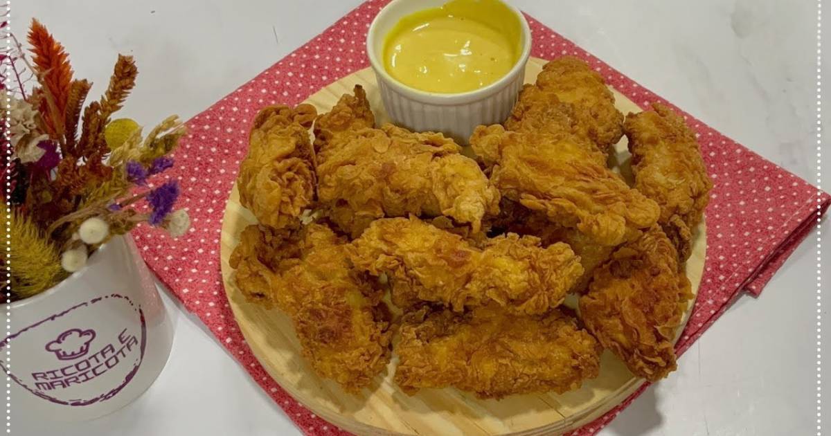 Aprenda a fazer frango frito crocante igual do KFC, sequinho e suculento, com casquinha crocante...