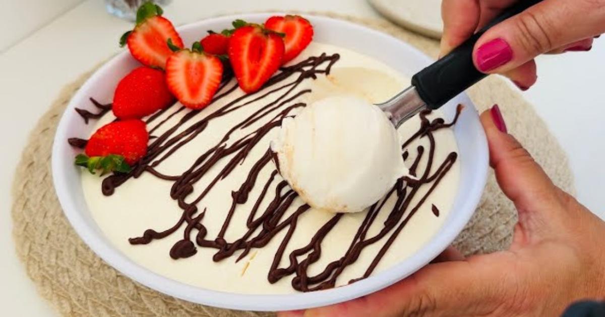 Faça esse sorvete caseiro fácil e cremoso com poucos ingredientes. Ele é rápido, delicioso e...