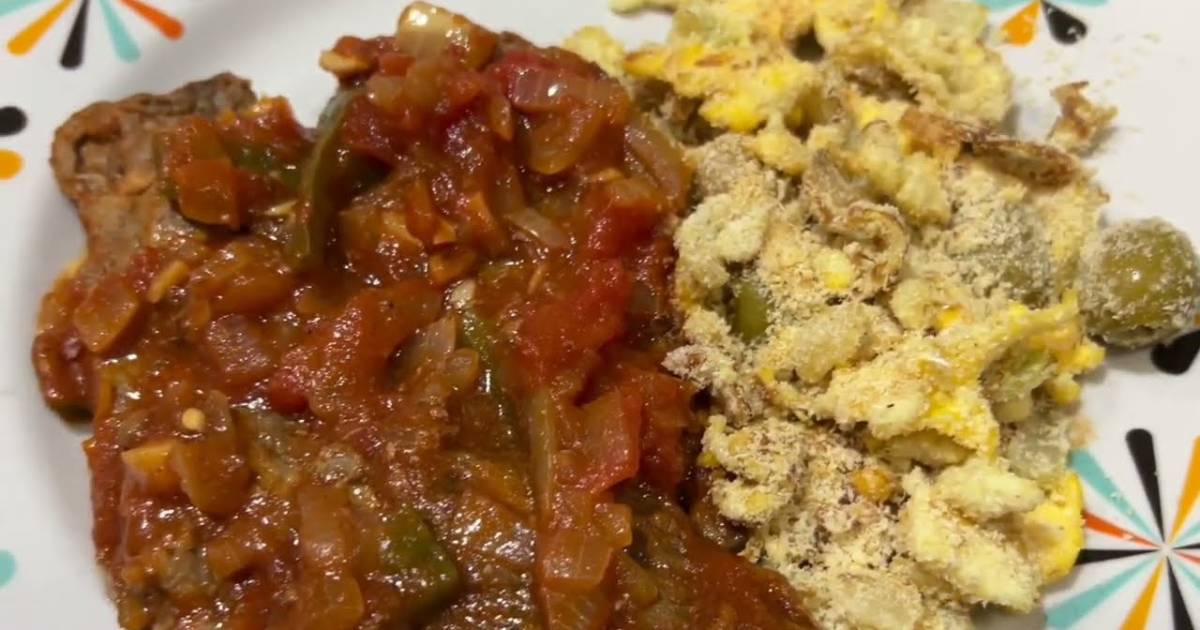 Bife de Panela com Molho Saboroso! Receita caseira fácil, perfeita para uma refeição prática e...