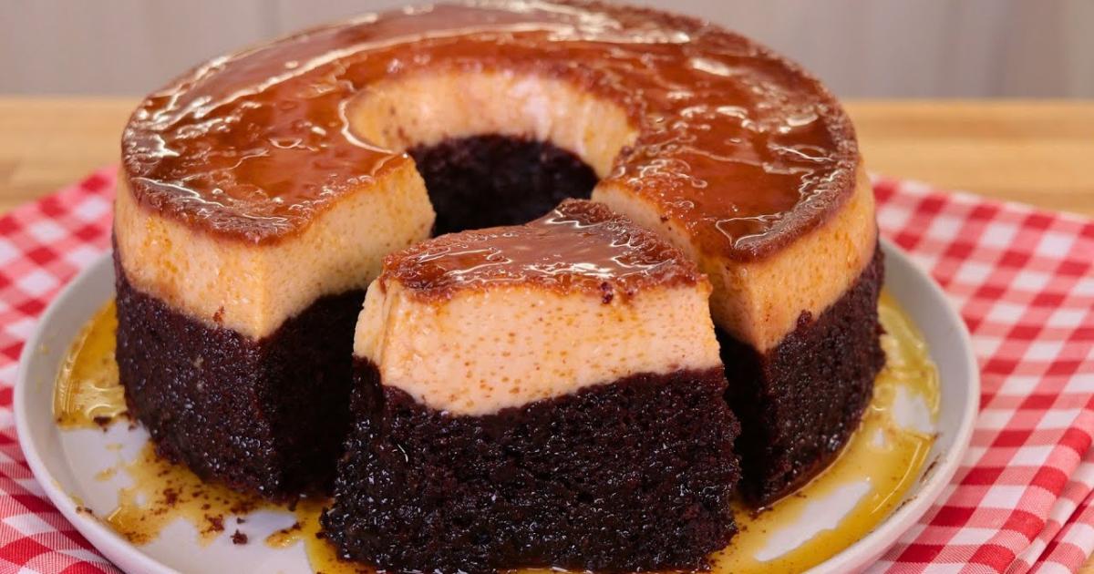 Aprenda a fazer um delicioso bolo pudim de leite condensado, com camadas separadas e muito...