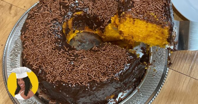 Bolos: Bolo de Cenoura com Cobertura de Brigadeiro