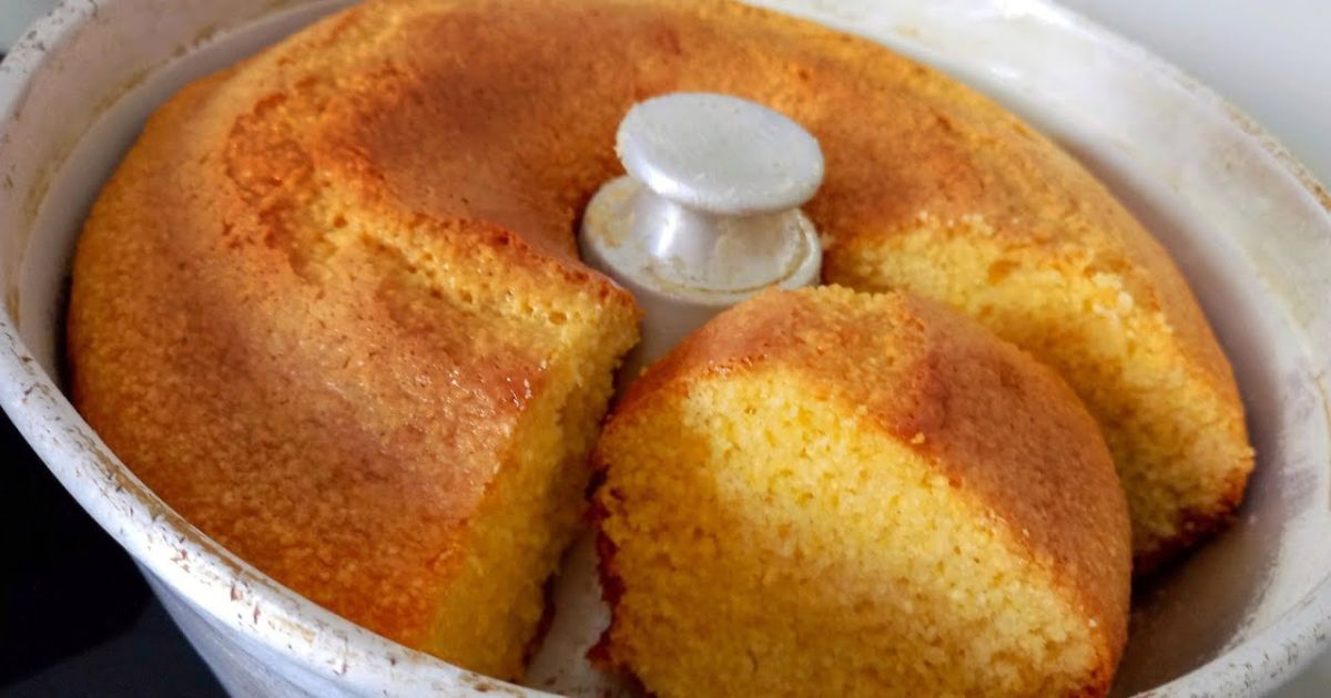 Bolo de Farinha de Milho com Leite de Coco