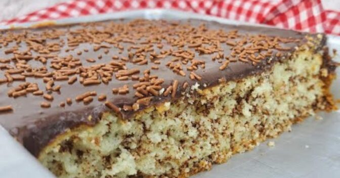 Bolos: Receita de Bolo de Formiga com Brigadeiro: Macio, Fofinho e Irresistível