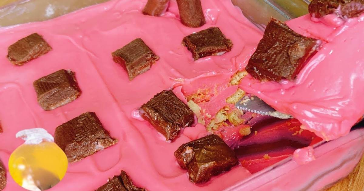 Pavê Sensação fácil e cremoso! Aprenda essa receita deliciosa de morango com chocolate e surpreenda...