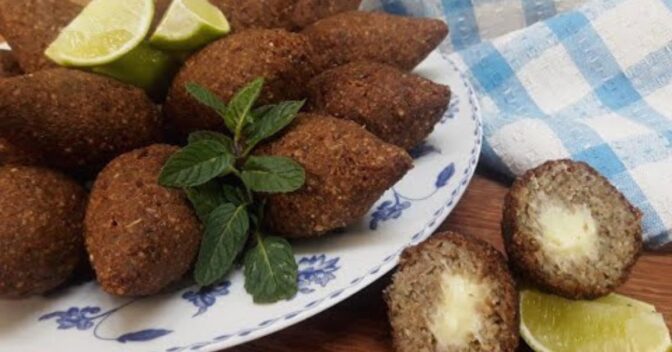 Lanche: Quibe Recheado com Requeijão: O Truque que Deixa Perfeito