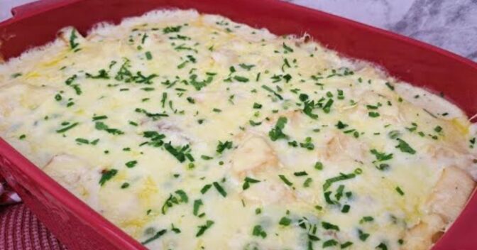 Especiais: Tilápia Gratinada com Batatas, Palmito e Ervilhas: Receita Sofisticada e Deliciosa!