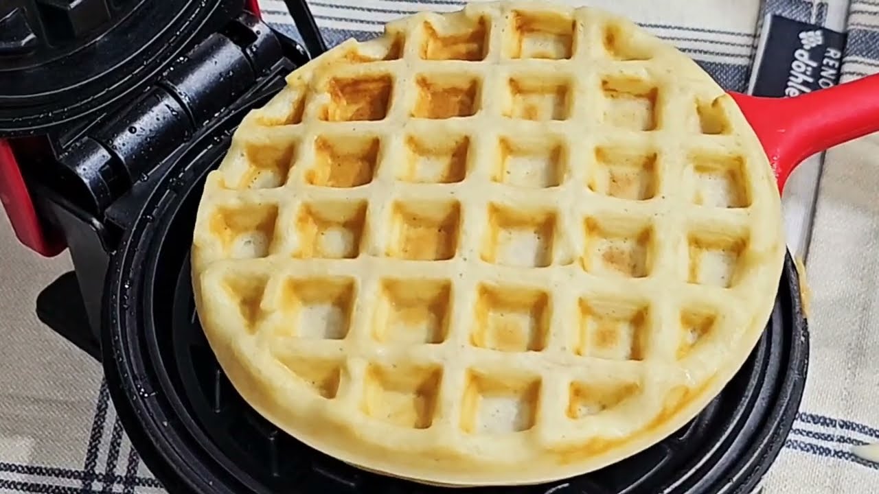 Waffle Fácil e Rápido para Café e Lanche é leve, gostoso e feito com poucos...