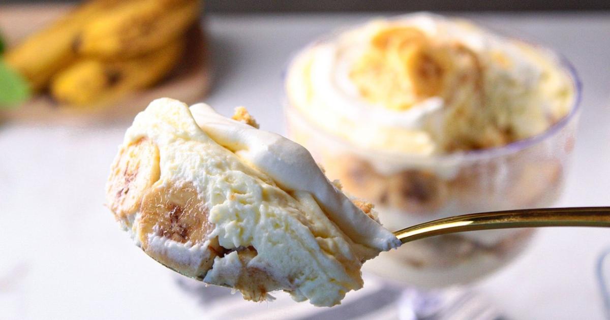 Pavê cremoso com banana, bolacha amanteigada e creme de baunilha....