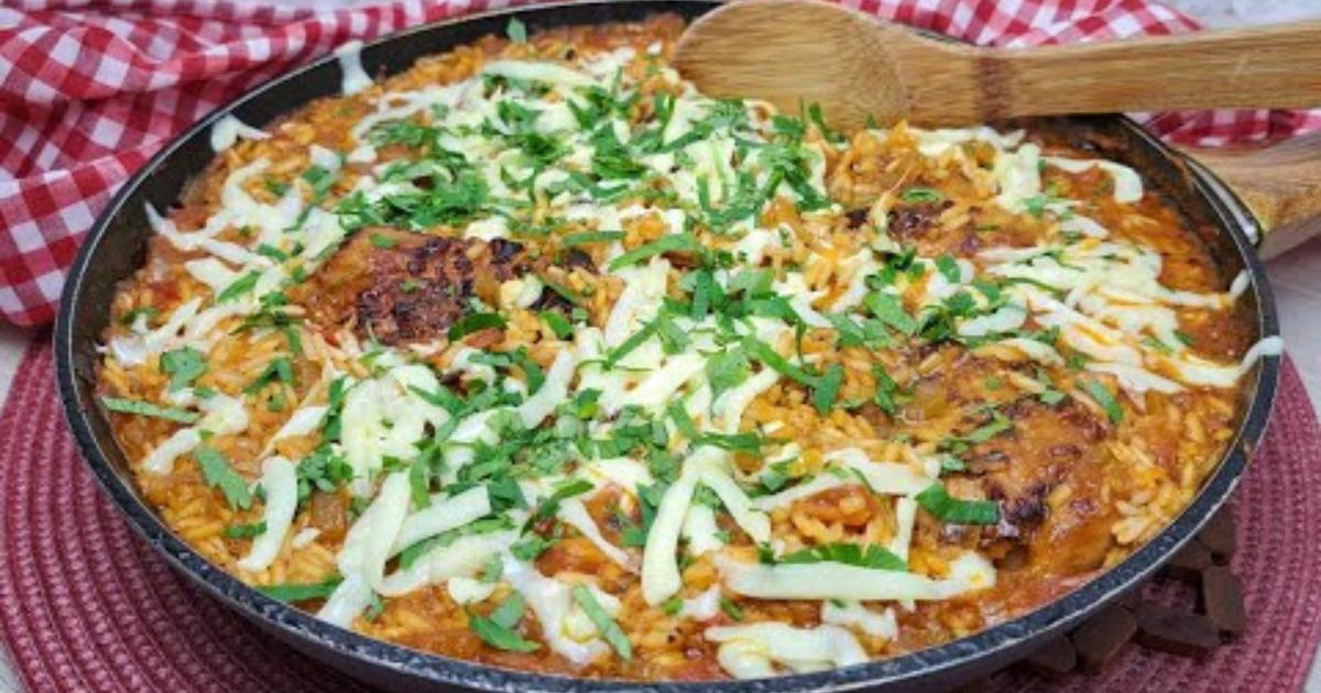 Arroz Cremoso com Frango: Receita Rápida e Super Saborosa!
