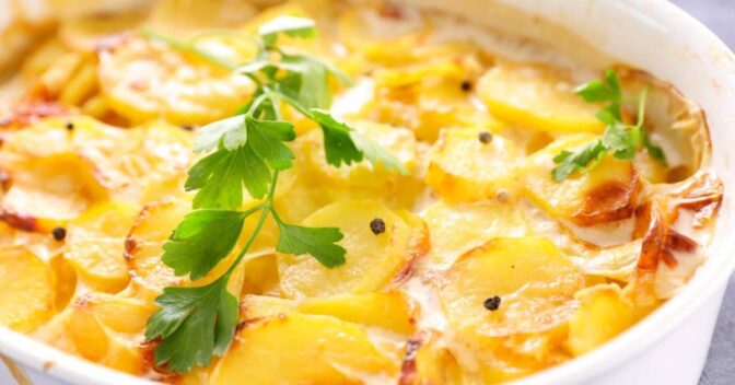 Especiais: Batata Gratinada Cremosa com Queijo