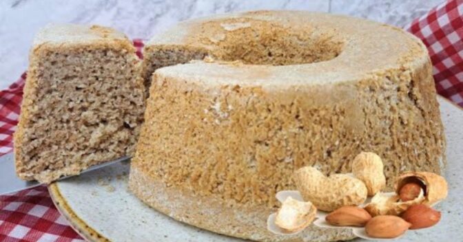 Bolos: Você Nunca Imaginou Que Um Bolo de Amendoim Cru Fosse Tão Macio