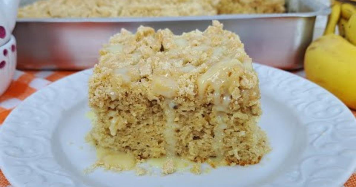 Receita de Bolo de Banana com Aveia e Canela com Farofa Crocante