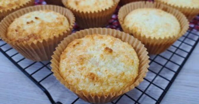 Bolos: Bolo de Coco com Queijo Fácil e Delicioso que Vai Surpreender no Lanche