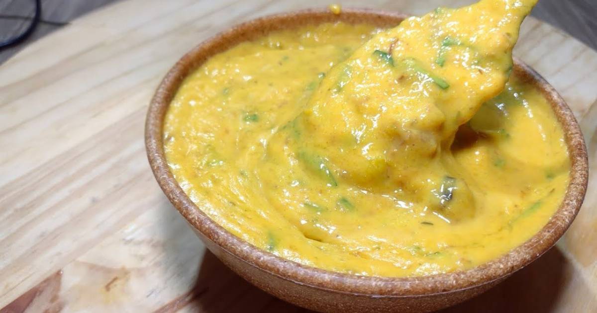 A receita Creme de Abóbora com Bacon Quentinho e Cremoso ensina como fazer uma sopa...